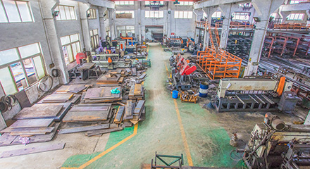 無錫鋸床生產廠家為您介紹為何鋸床會成為機械加工必備機床？